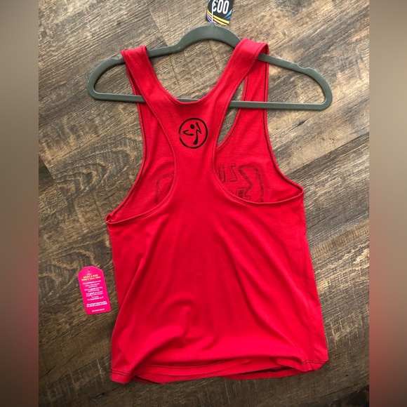 Zumba instructor loose tank - Picture 2 of 3